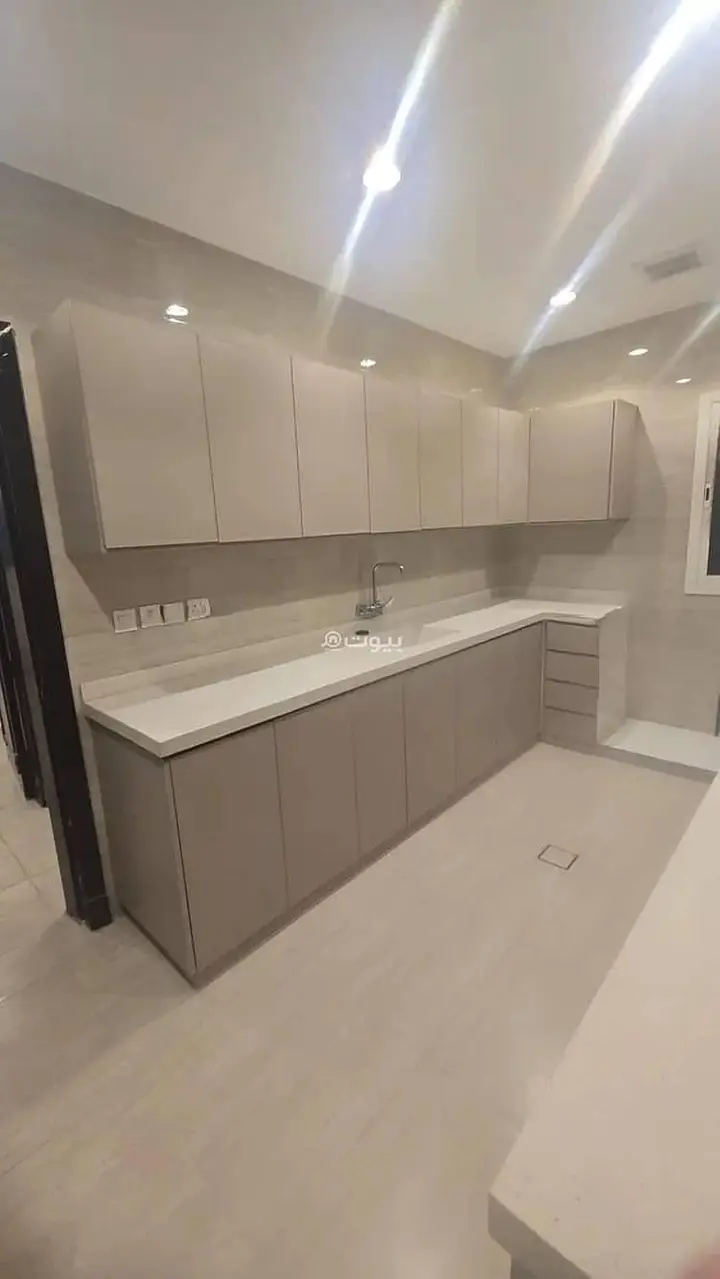 6 bedroom villa in Al Wadi, Riyadh 15