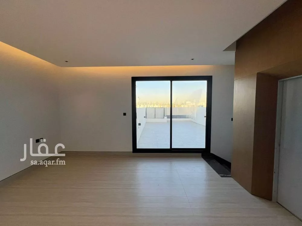 4 bedroom villa in Al Narjis 13