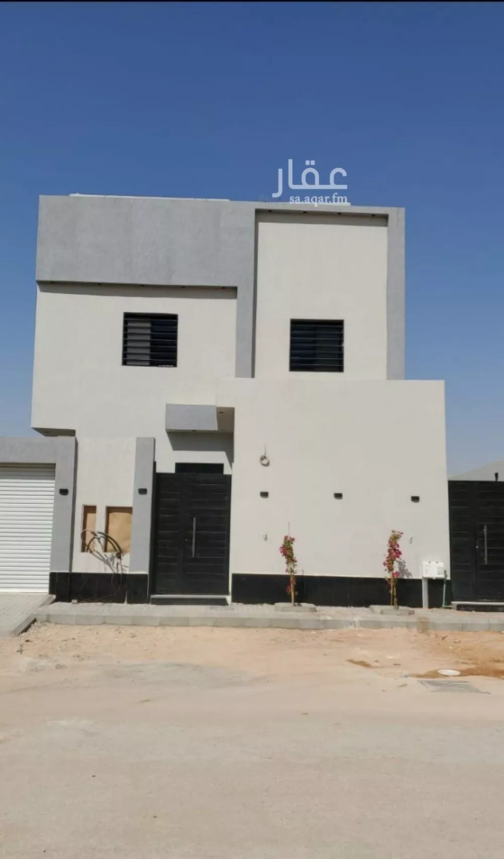 6 bedroom villa in Al Janadriyah 4