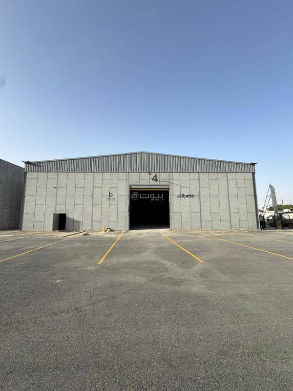 warehouse in Al Manakh, Riyadh 2