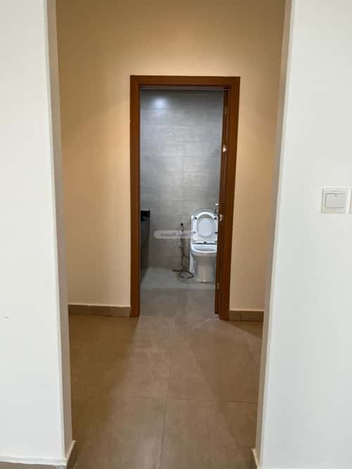 6 bedroom villa in King Khalid International Airport, Riyadh 12