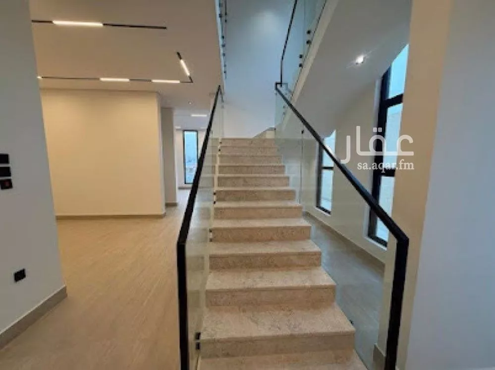 6 bedroom villa in Al Mahdiyyah 12