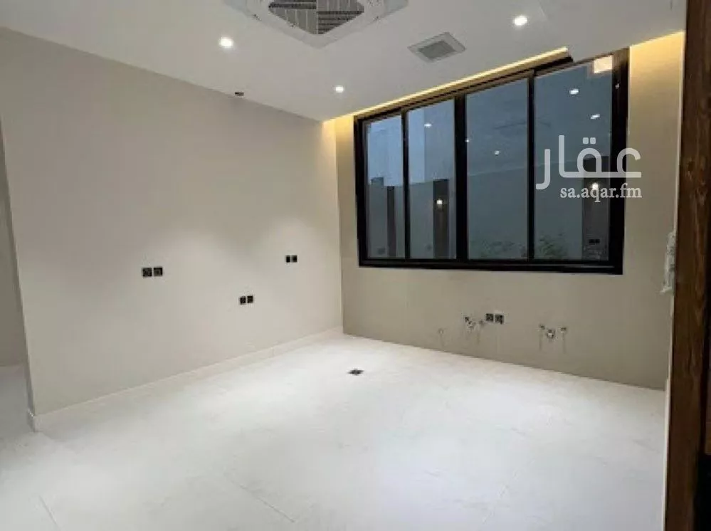 6 bedroom villa in Al Mahdiyyah 8