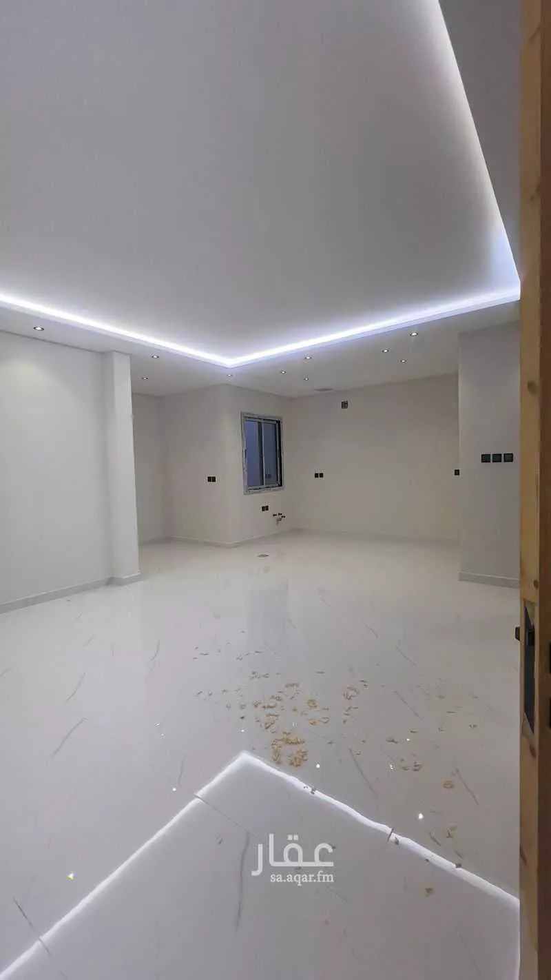 فيلا 11 غرف في الخليج 4