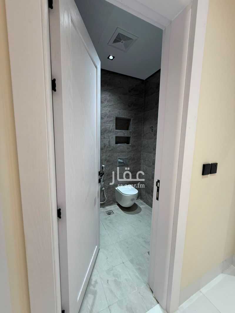 4 bedroom building in King Abdulaziz Seaport, Eastern Province 2