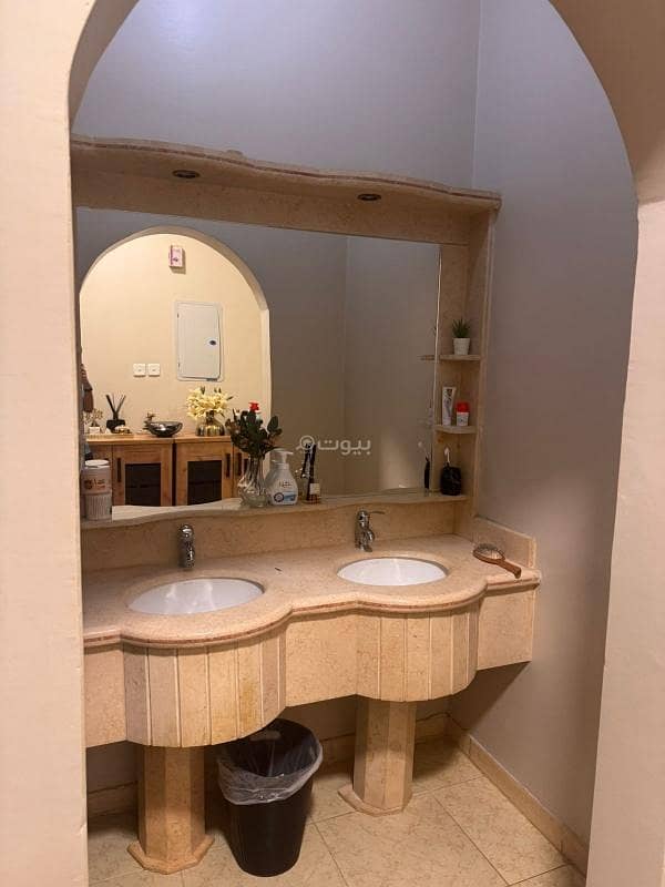 3 bedroom apartment in Ishbiliyah, Riyadh 7
