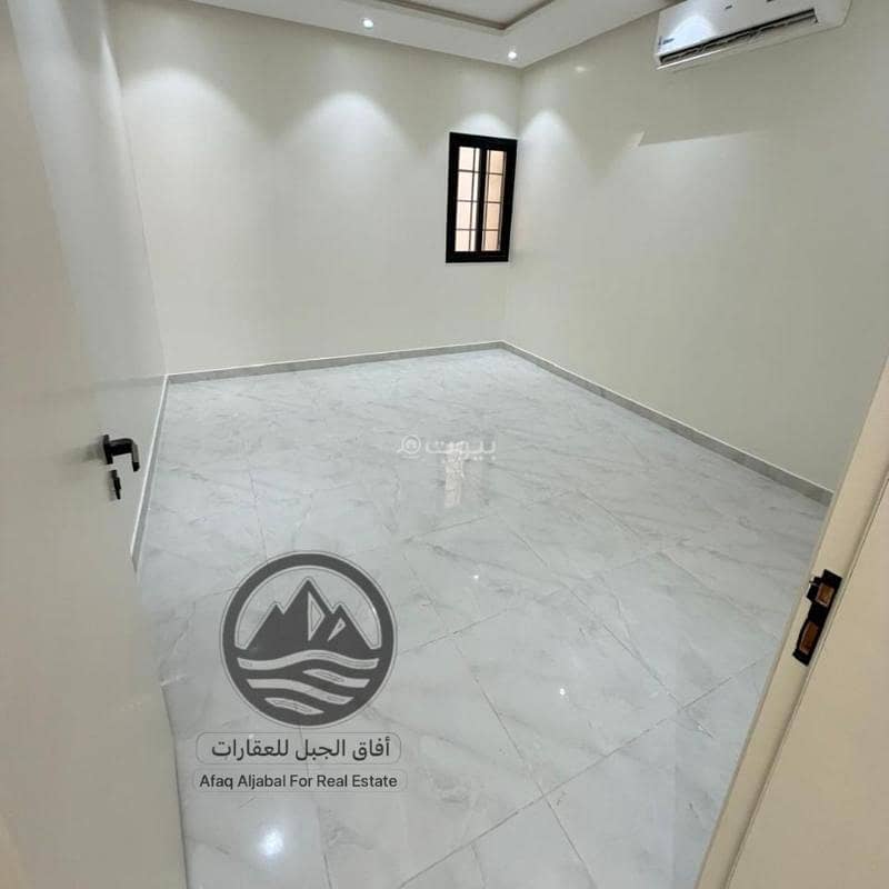 4 bedroom apartment in Tuwaiq, Riyadh 11