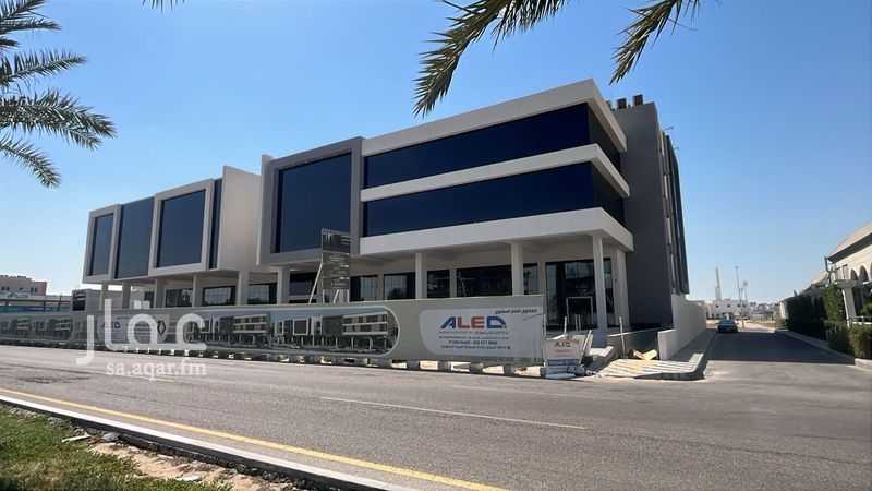 عقار  في قرطبة، الخبر 2