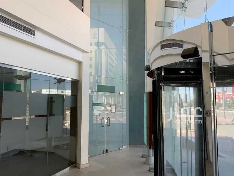 shop in Ash Shati Al Gharbi, Eastern Province 6