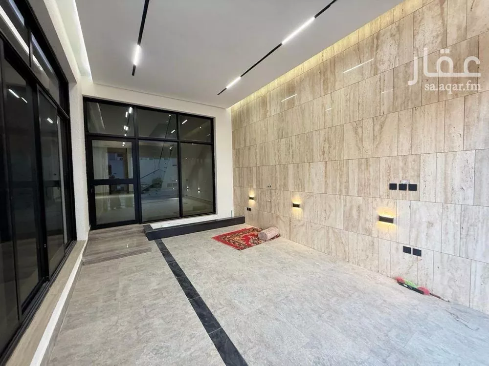 5 bedroom villa in Al Mahdiyyah 11