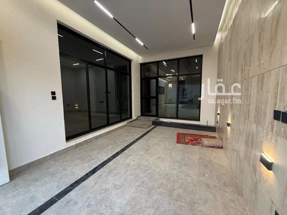 5 bedroom villa in Al Mahdiyyah 12