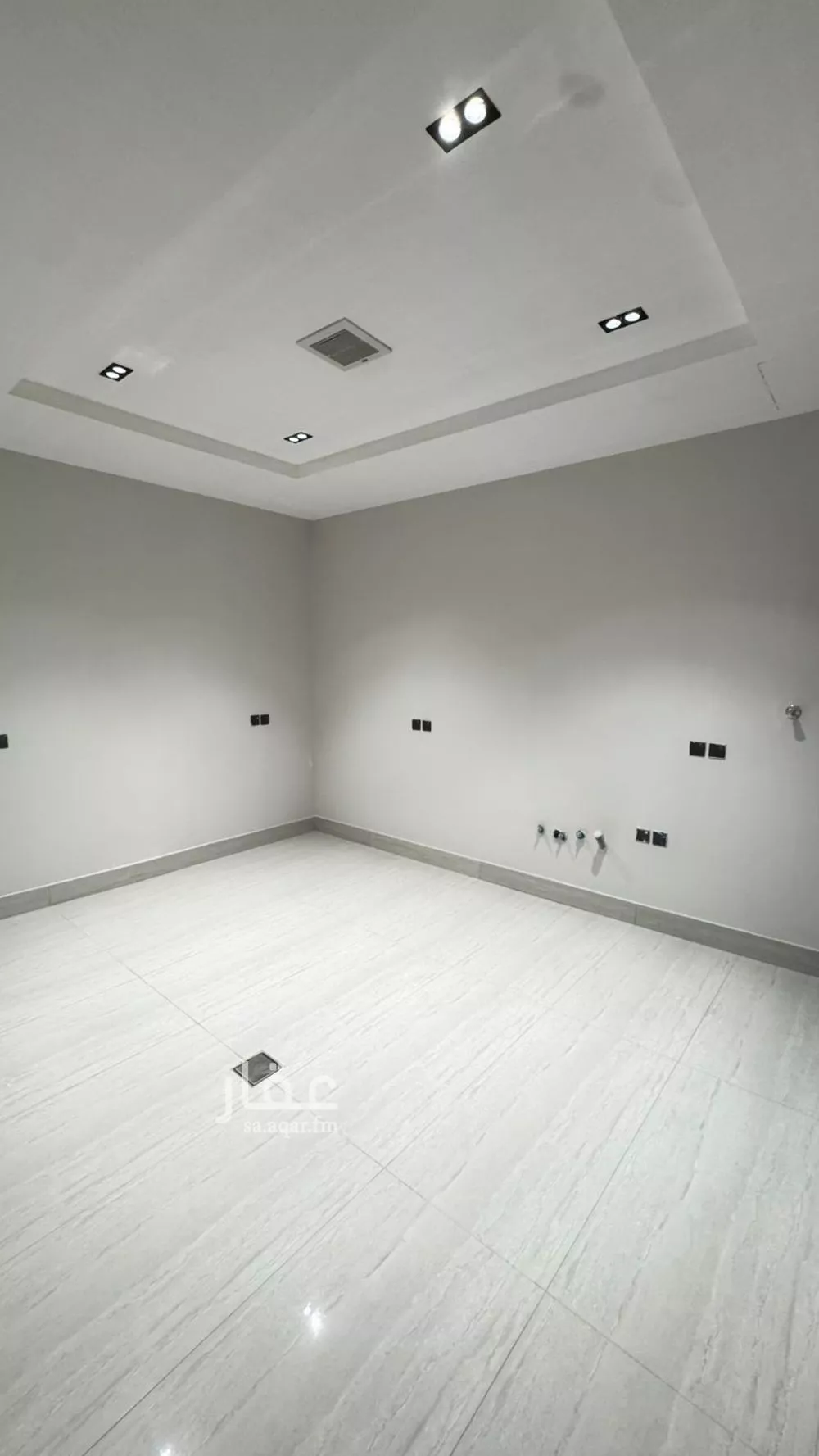 6 bedroom villa in Al Mahdiyyah 11