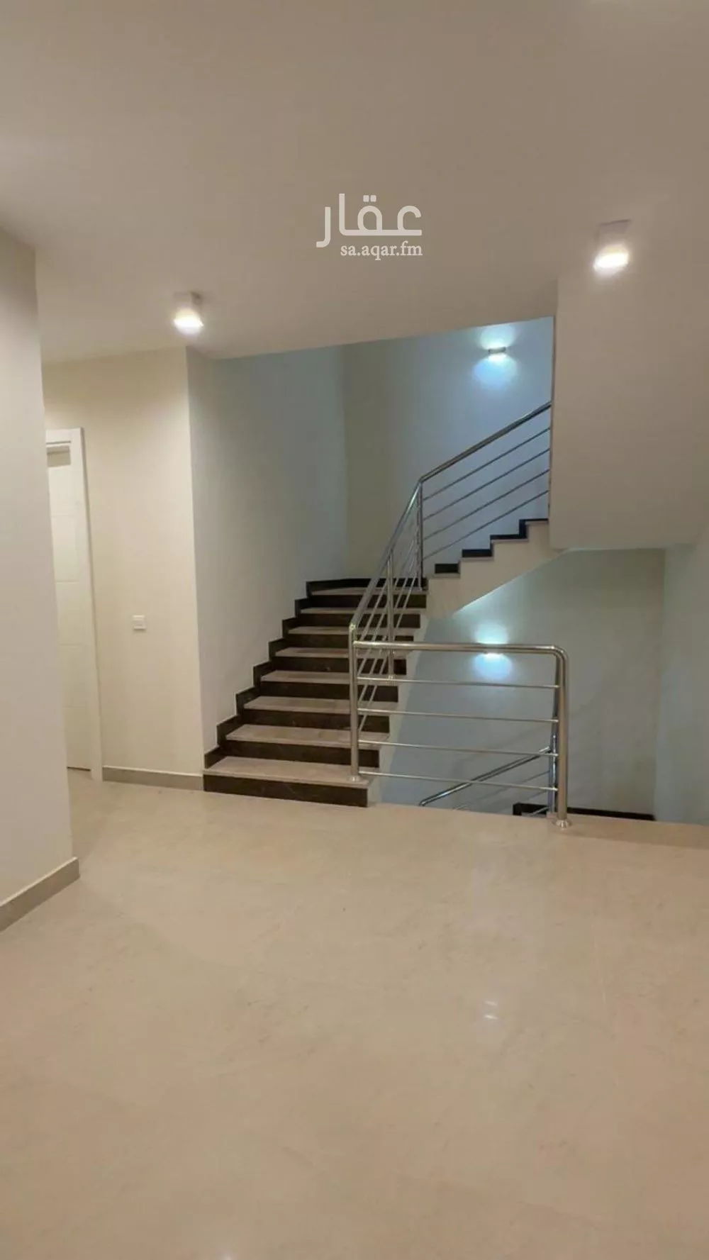 9 bedroom villa in Al Rimal 3