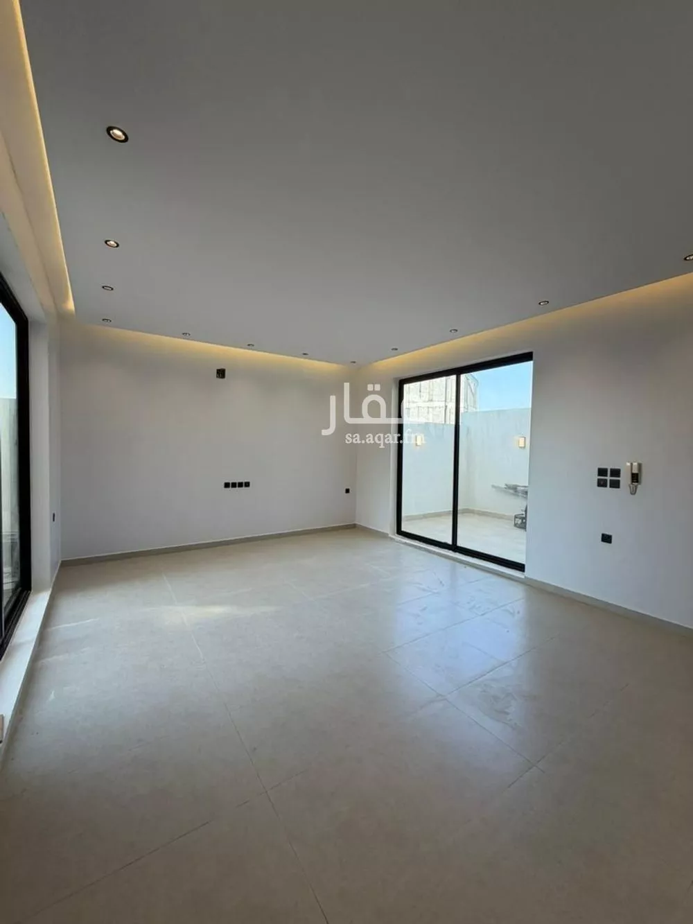 5 bedroom villa in Al Mahdiyyah 10