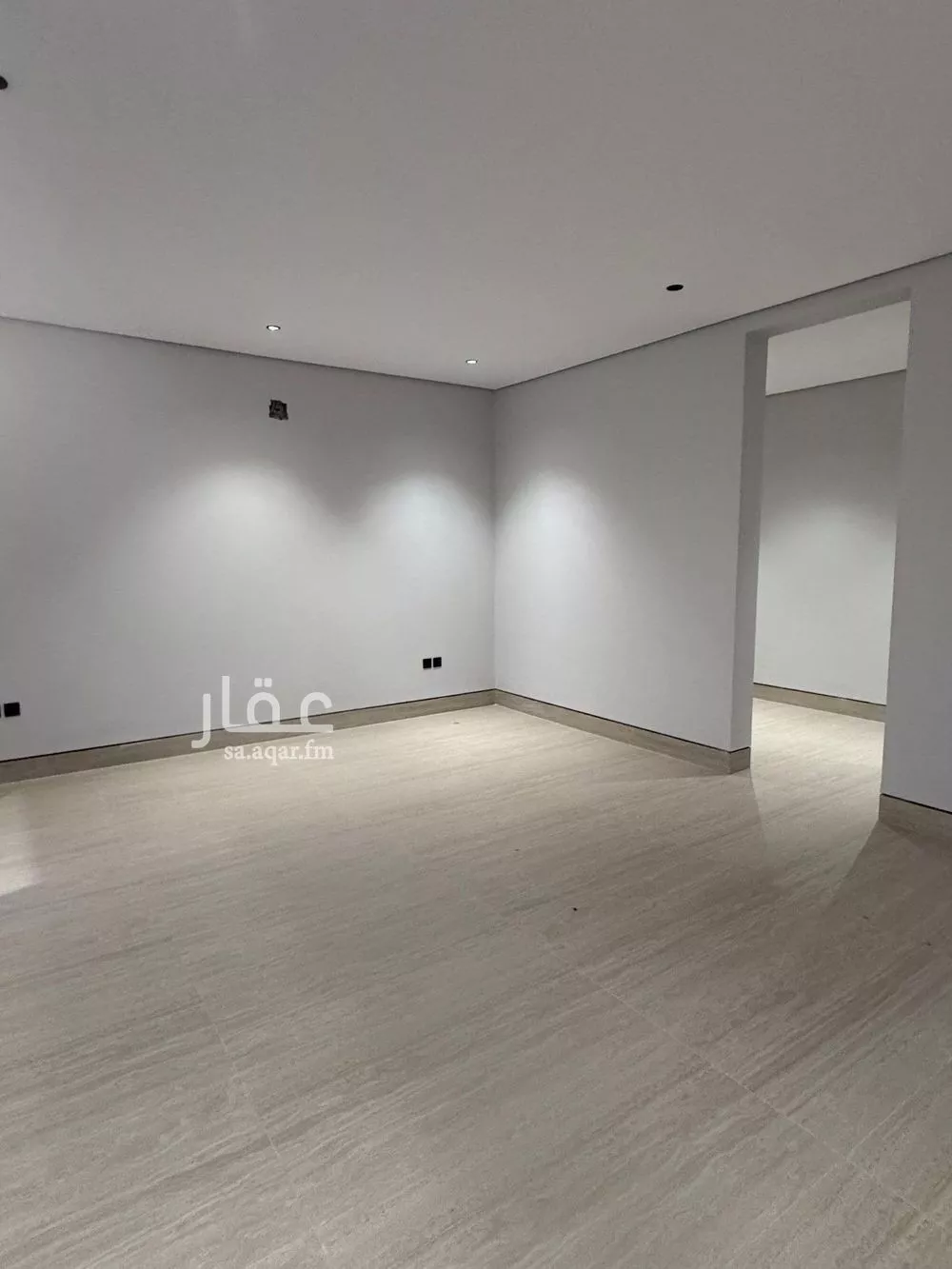 5 bedroom villa in Al Mahdiyyah 16