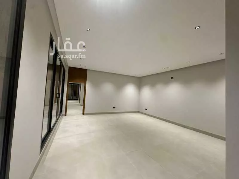 6 bedroom villa in Al Narjis 2