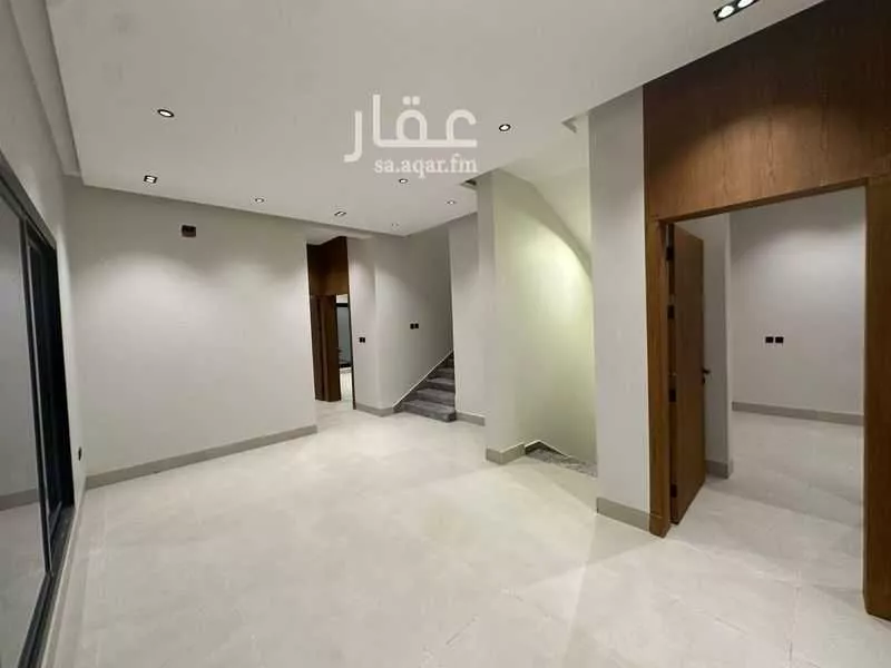 6 bedroom villa in Al Narjis 4
