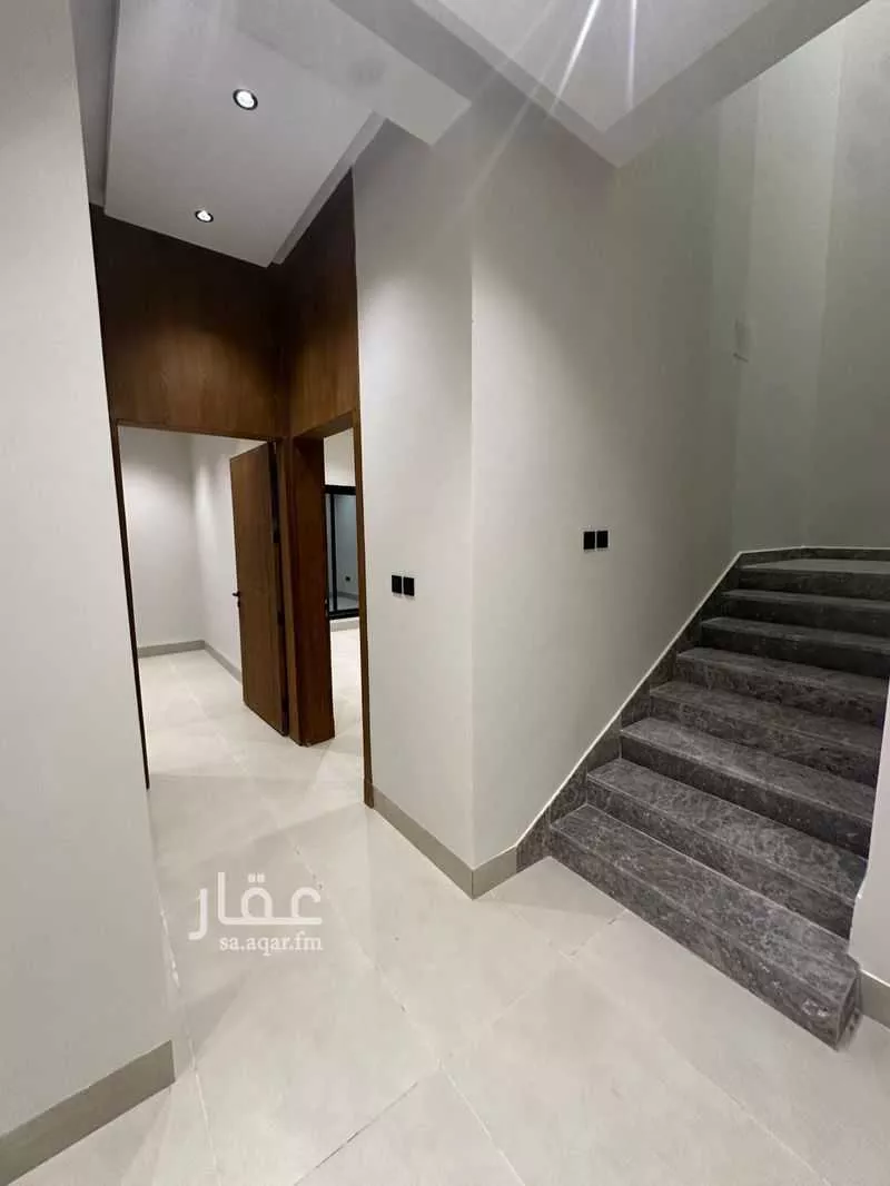 6 bedroom villa in Al Narjis 7