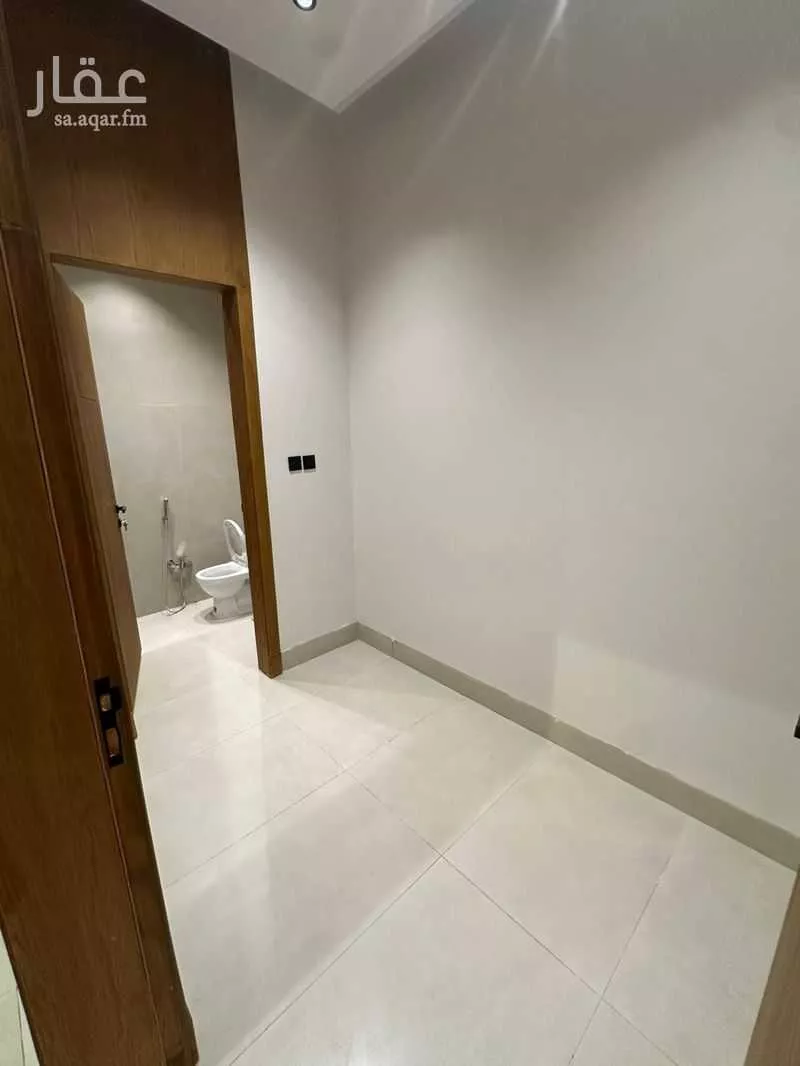 6 bedroom villa in Al Narjis 8