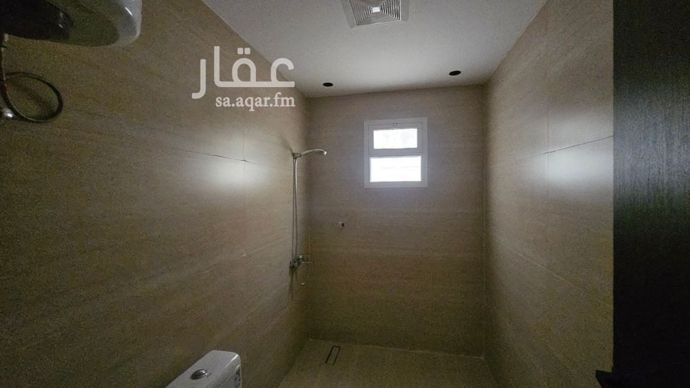 3 bedroom villa in Granada, Riyadh 5