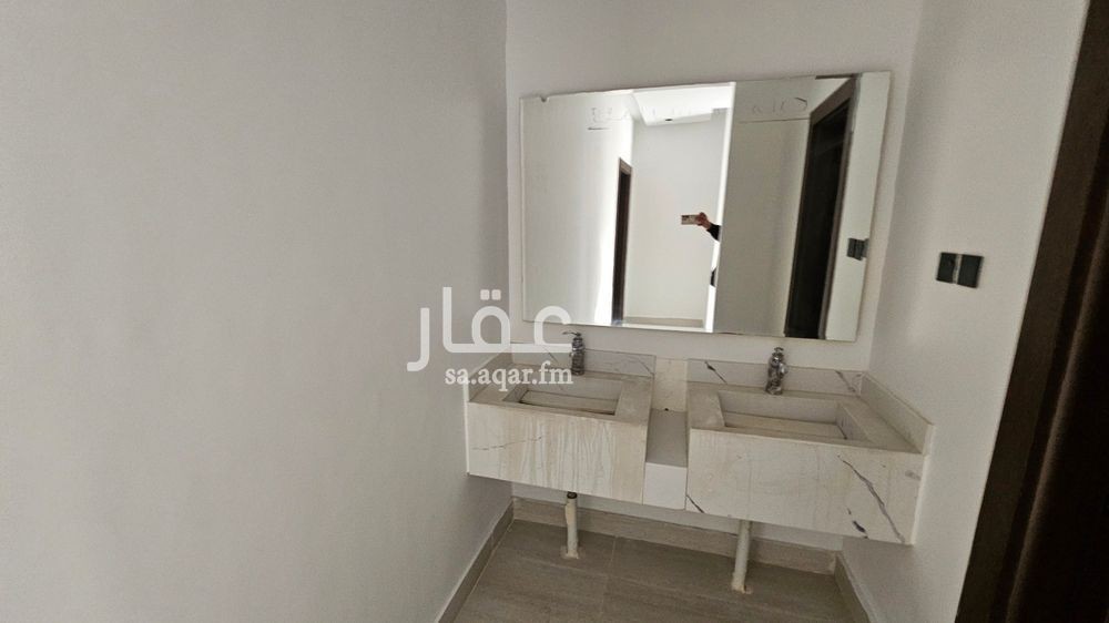 3 bedroom villa in Granada, Riyadh 14