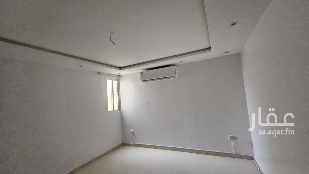 9 bedroom apartment in Granada 11