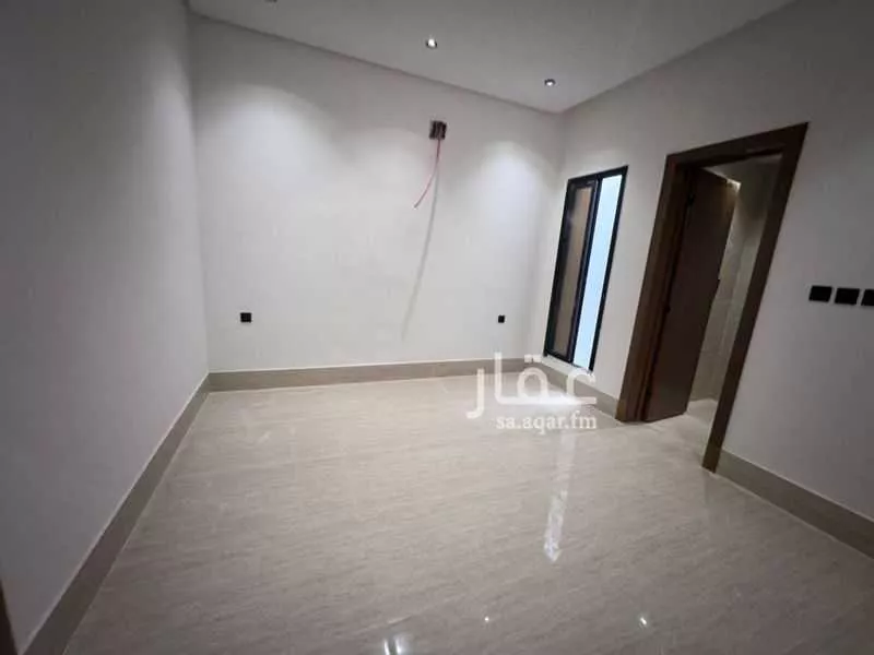 فيلا 3 غرف في طويق 8