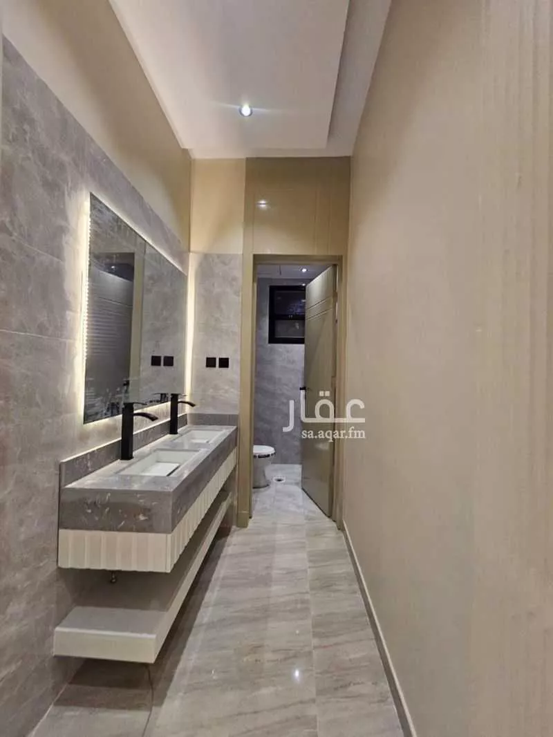 4 bedroom villa in Al Uraija Al Gharbiyah 15