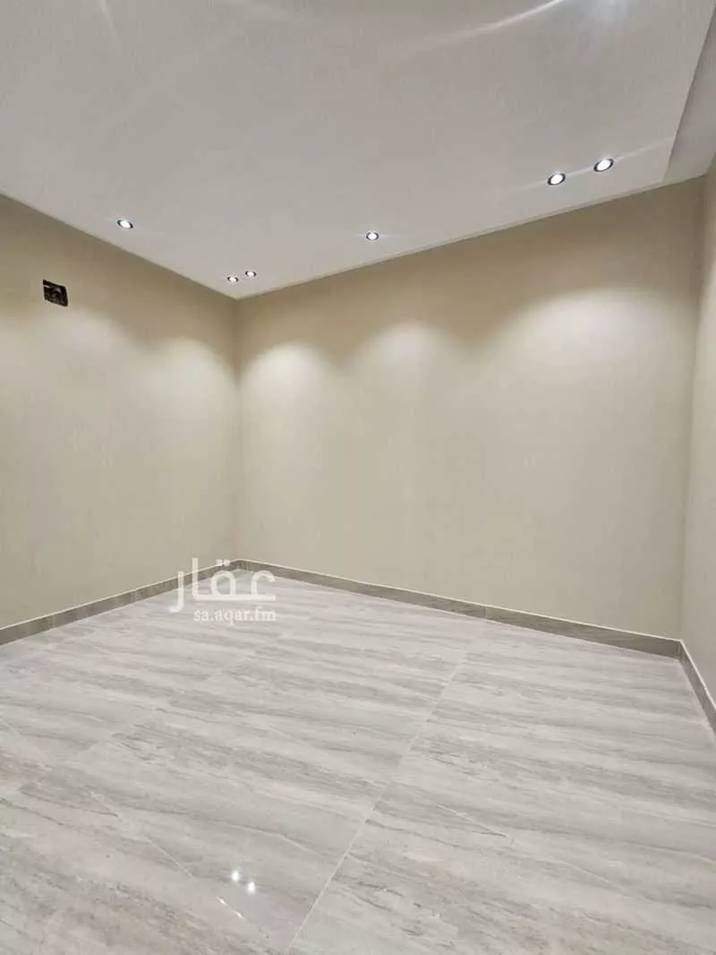 4 bedroom villa in Al Uraija Al Gharbiyah 19