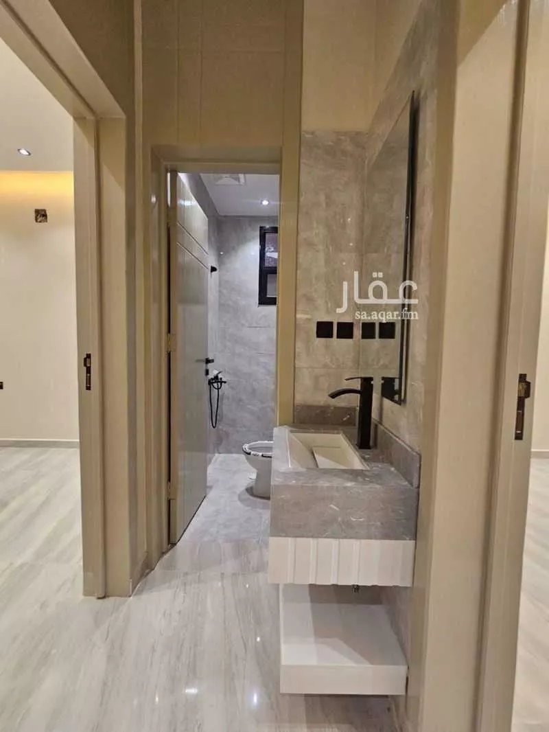 4 bedroom villa in Al Uraija Al Gharbiyah 20