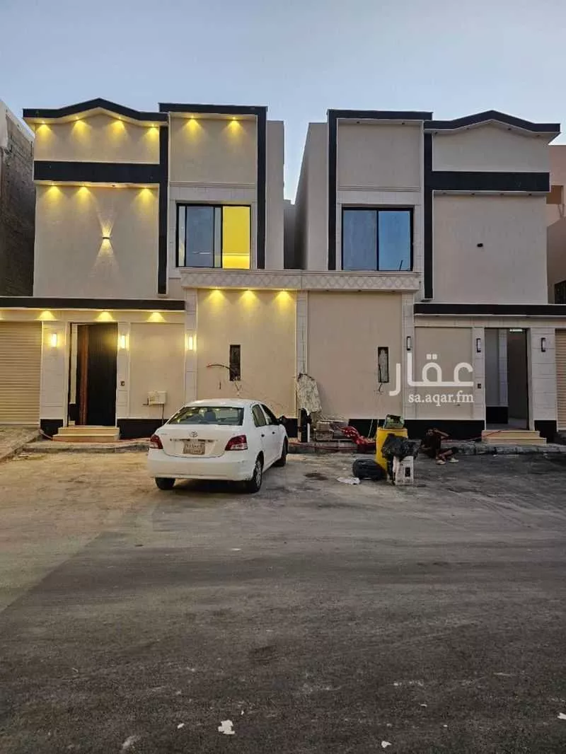 4 bedroom villa in Al Uraija Al Gharbiyah 4