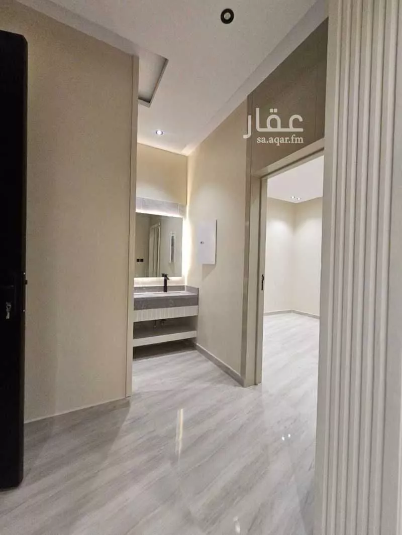4 bedroom villa in Al Uraija Al Gharbiyah 9