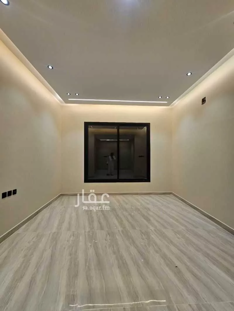 4 bedroom villa in Al Uraija Al Gharbiyah 10