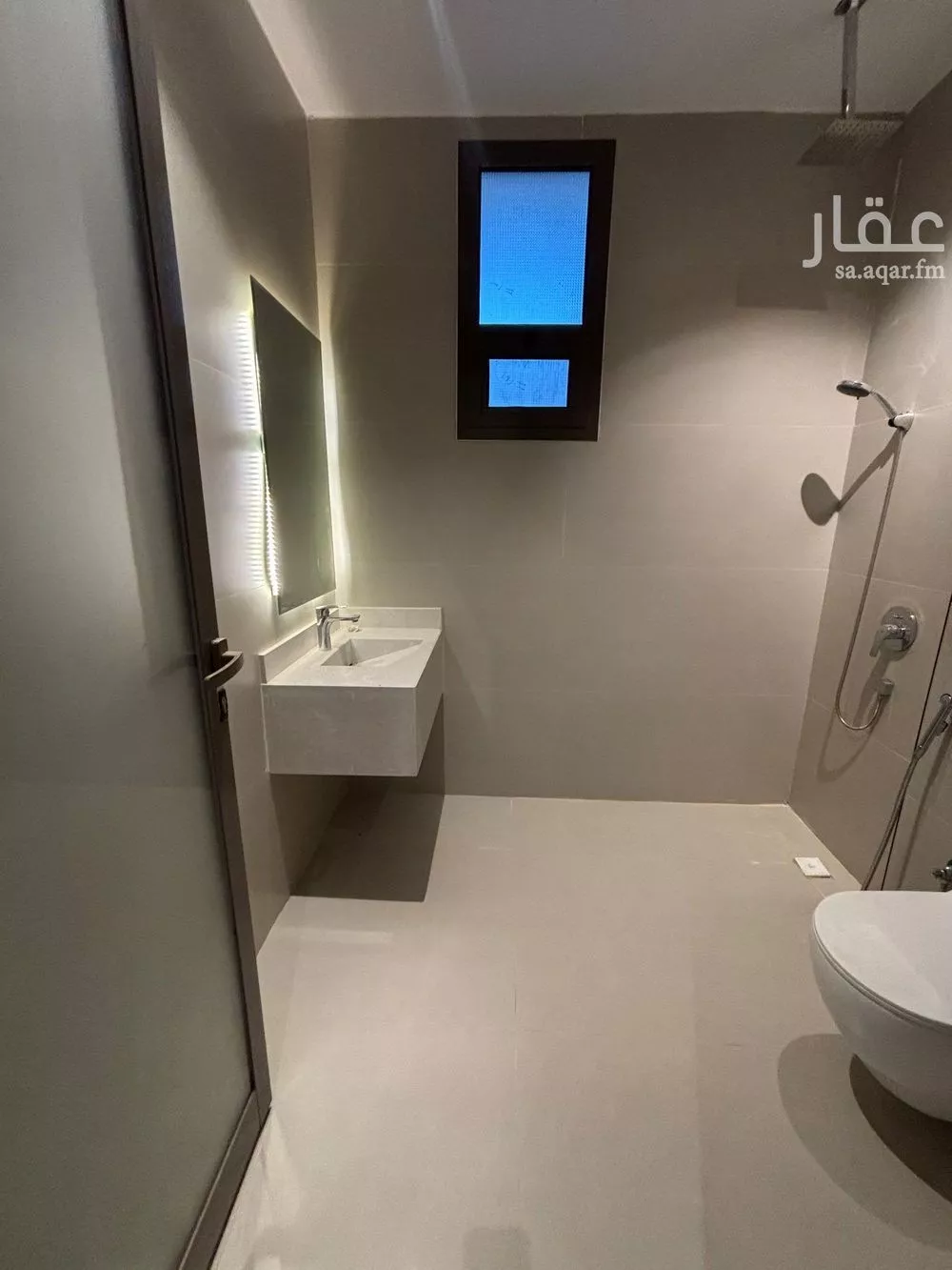 فيلا 6 غرف في المهدية 16