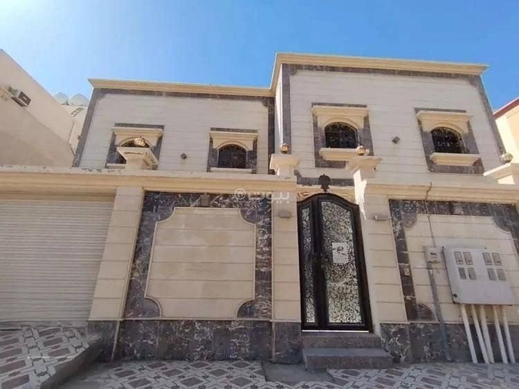 4 bedroom apartment in Dahiat King Fahd, Eastern Province 2