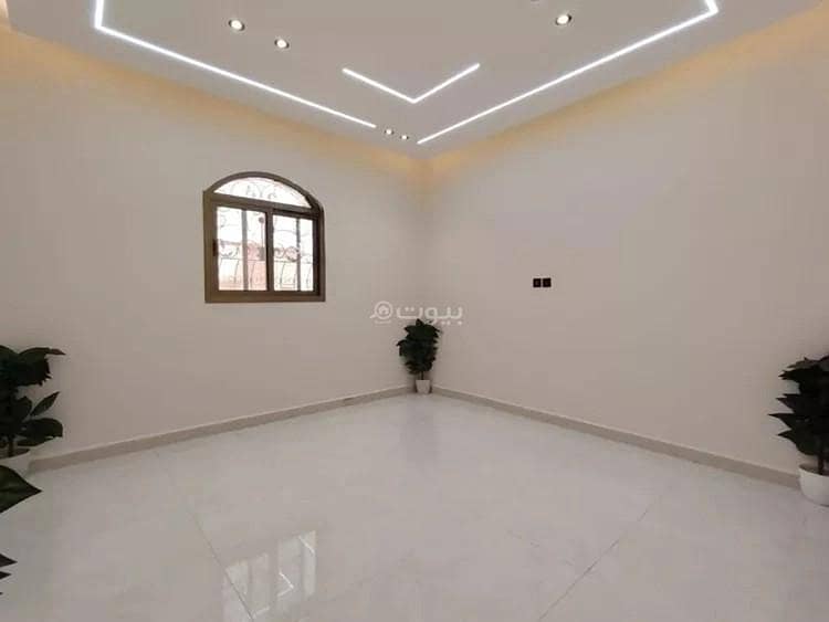 4 bedroom apartment in Dahiat King Fahd, Eastern Province 6