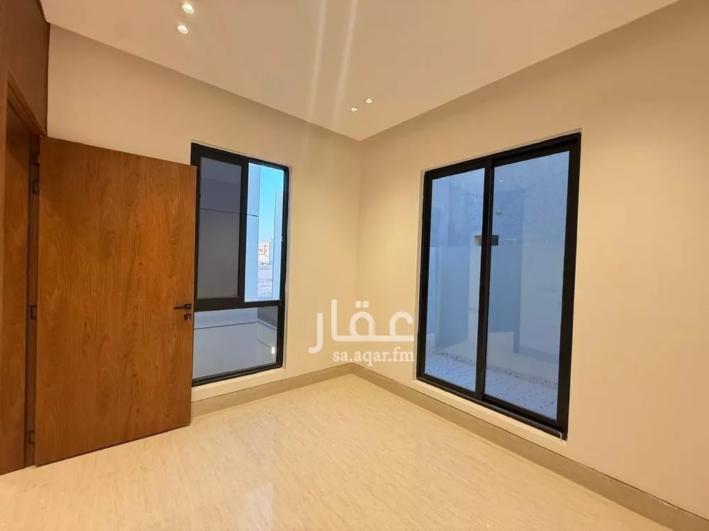 6 bedroom villa in Al Mahdiyyah 11