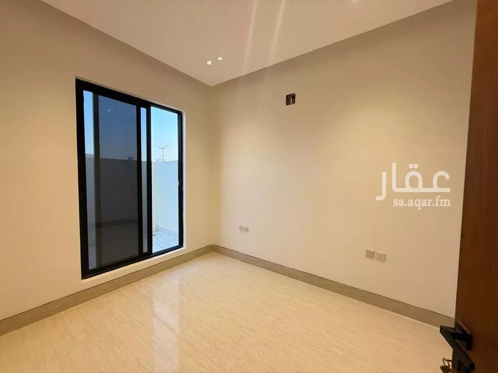 6 bedroom villa in Al Mahdiyyah 12