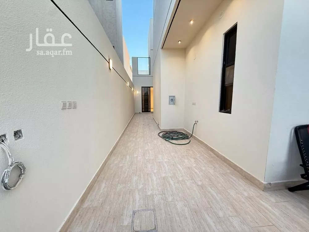 6 bedroom villa in Al Mahdiyyah 5