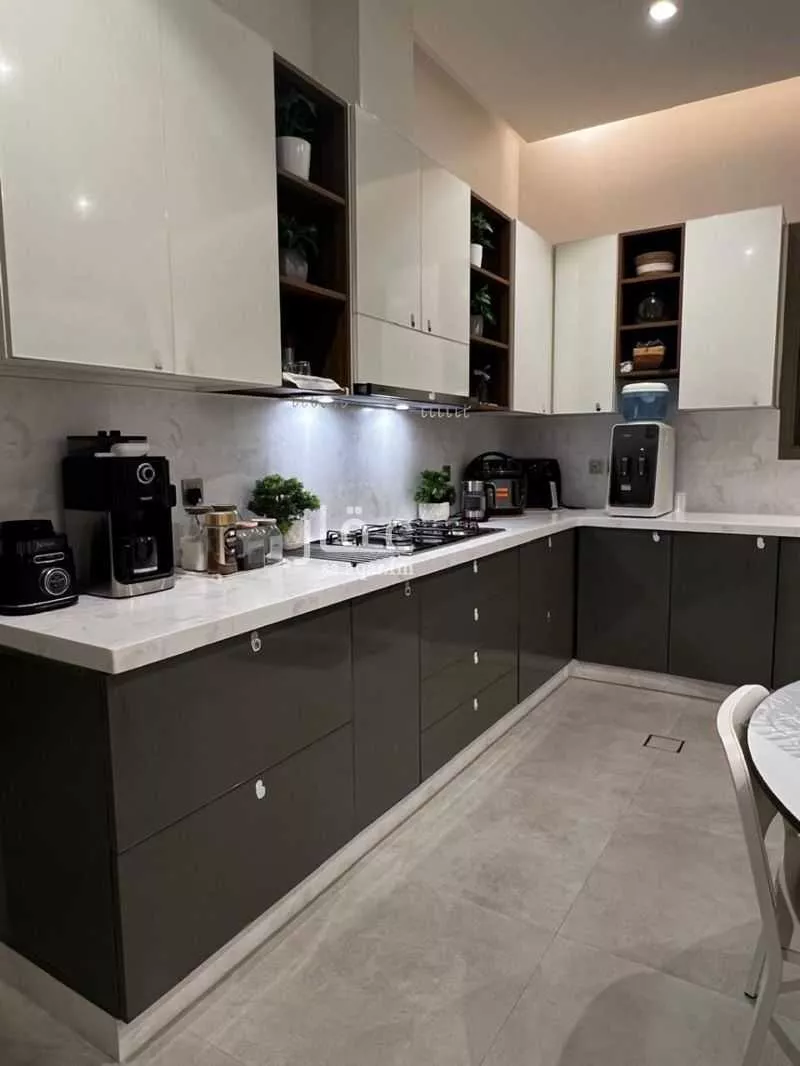 5 bedroom villa in Banban 6