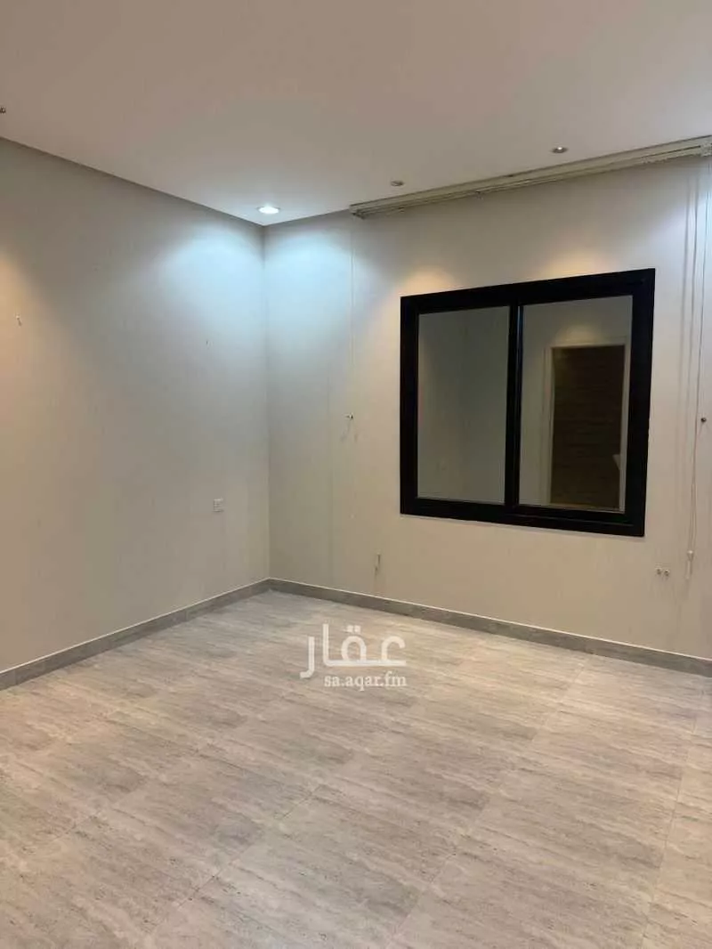 فيلا 7 غرف في النرجس 30