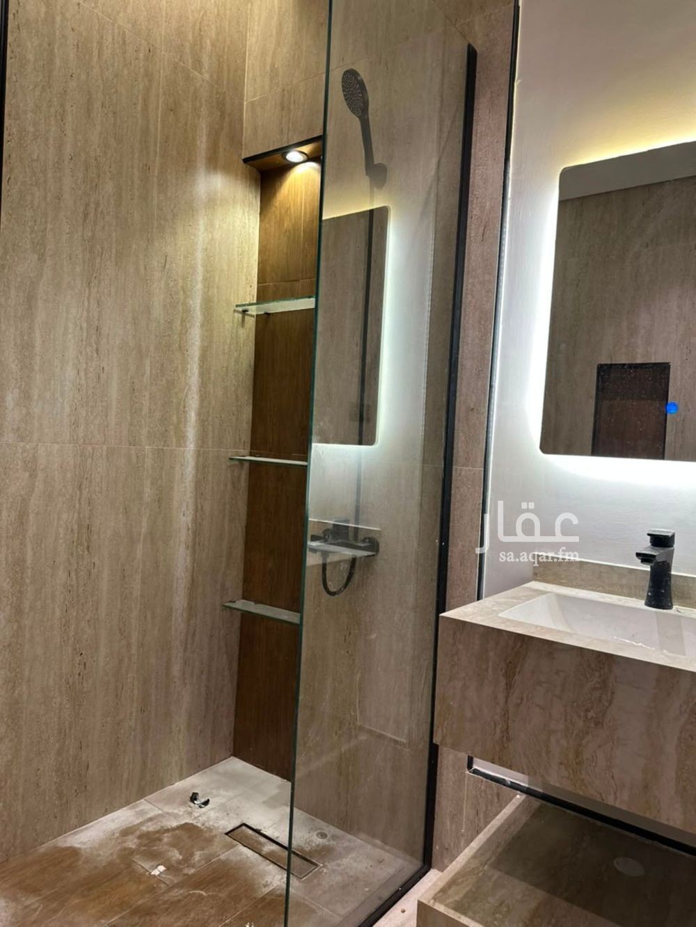 5 bedroom apartment in Al Aziziyah, Eastern Province 5