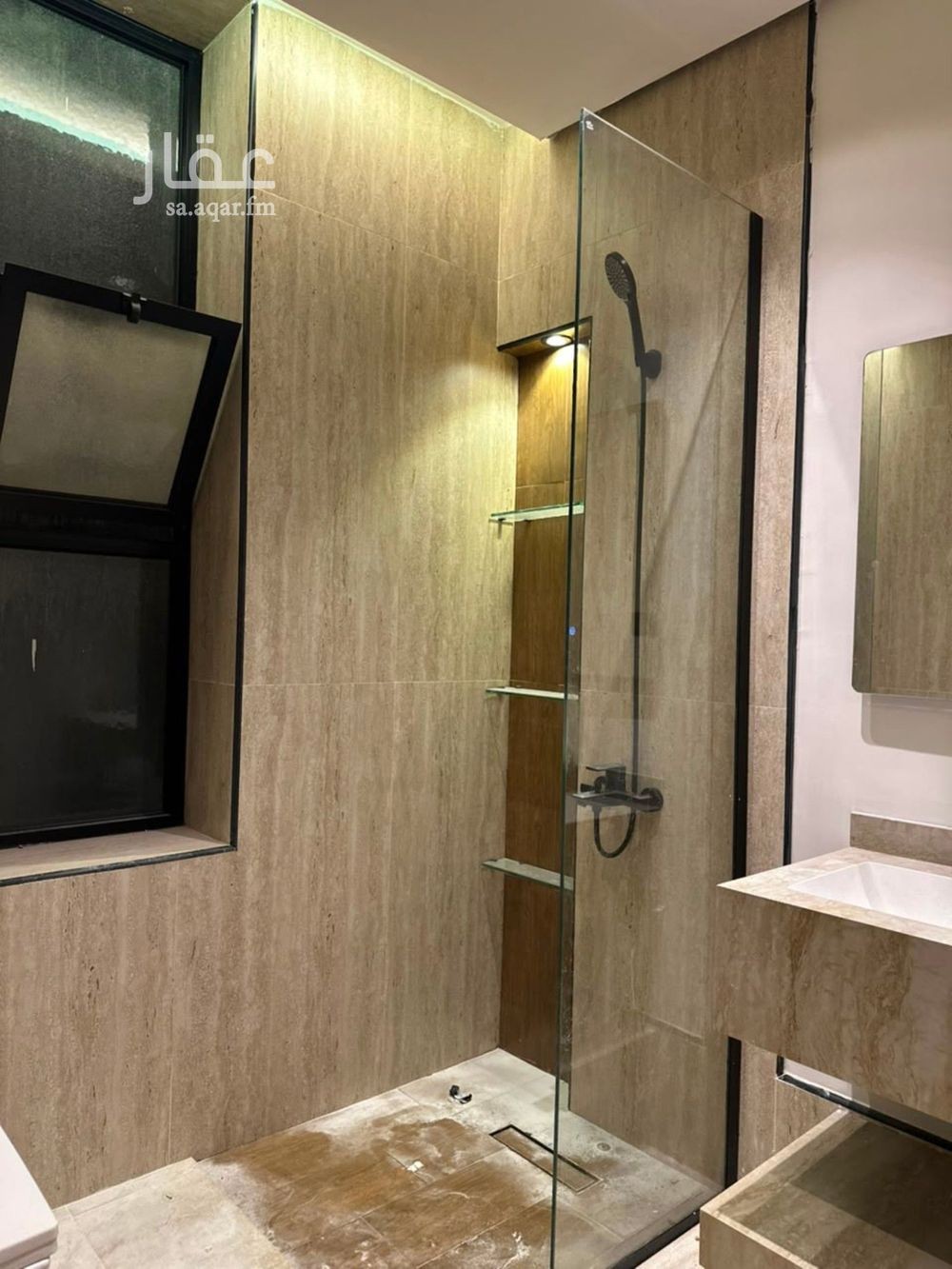 5 bedroom apartment in Al Aziziyah, Eastern Province 3
