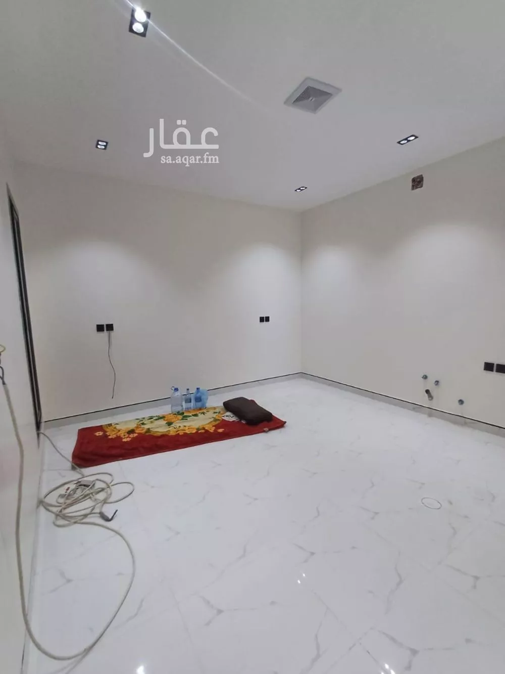 فيلا 8 غرف في الخليج 21