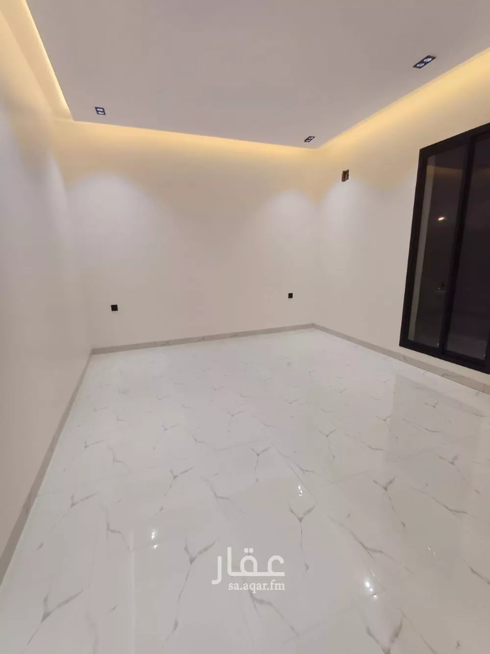 فيلا 8 غرف في الخليج 6
