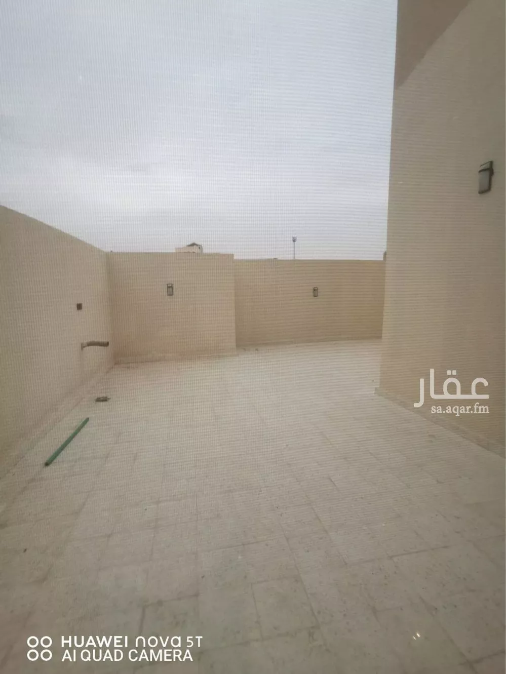 فيلا 7 غرف في الشرق 13