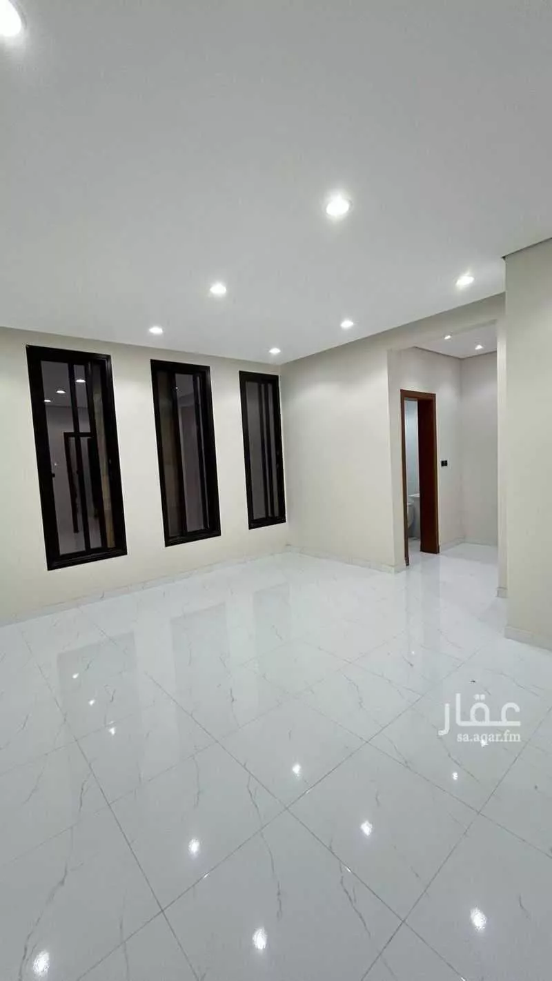 9 bedroom villa in Dhahrat Laban 4