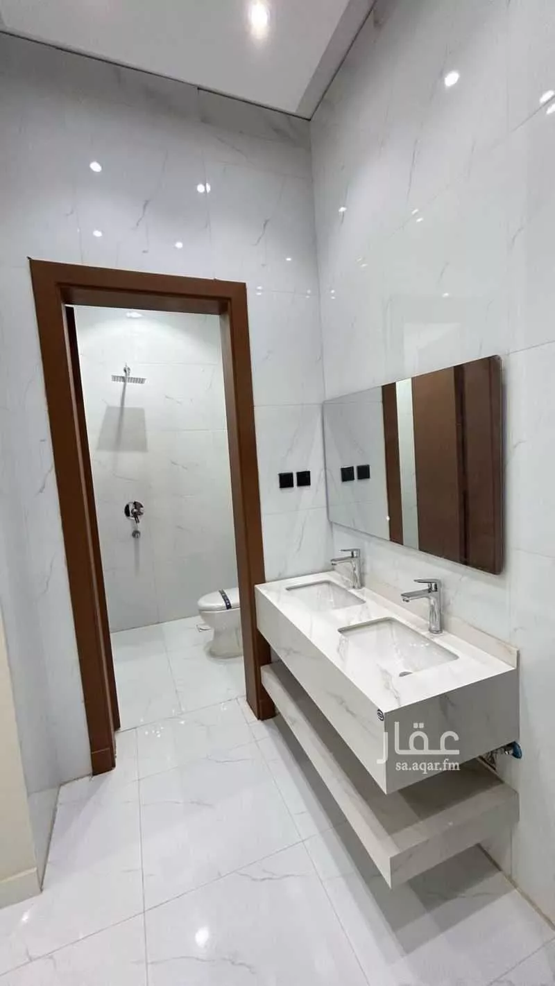 9 bedroom villa in Dhahrat Laban 7