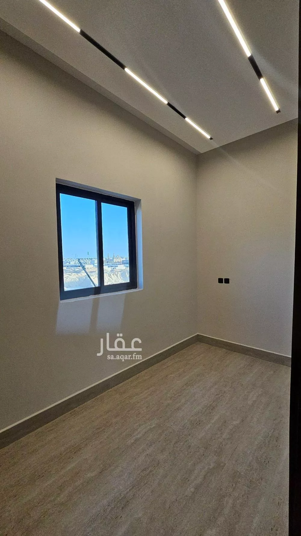 فيلا 5 غرف في النرجس 11