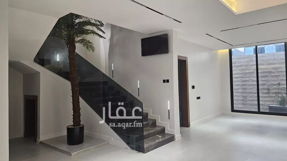 5 bedroom villa in Al Farouq 5